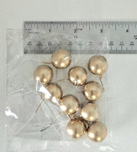 Cargar imagen en el visor de la galería, cake topper dorado, bolitas doradas para bizcochos, postres

