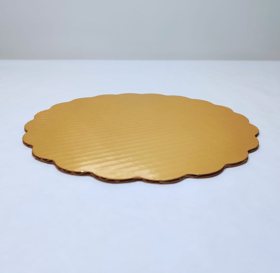 Cake Board Scalloped Dorado 8