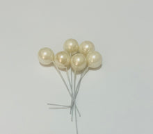 Cargar imagen en el visor de la galería, Mini Perlas Blanco Perlado Para Postres
